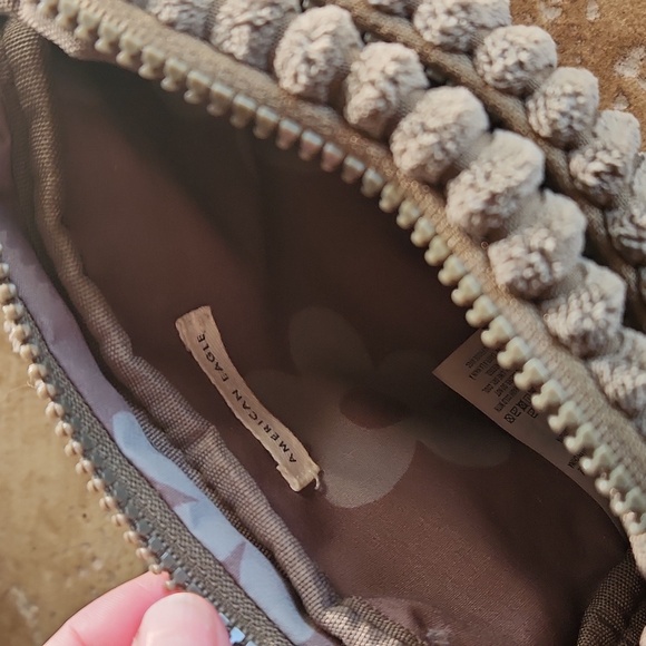 American Eagle olive green belt bag - Picture 5 of 10